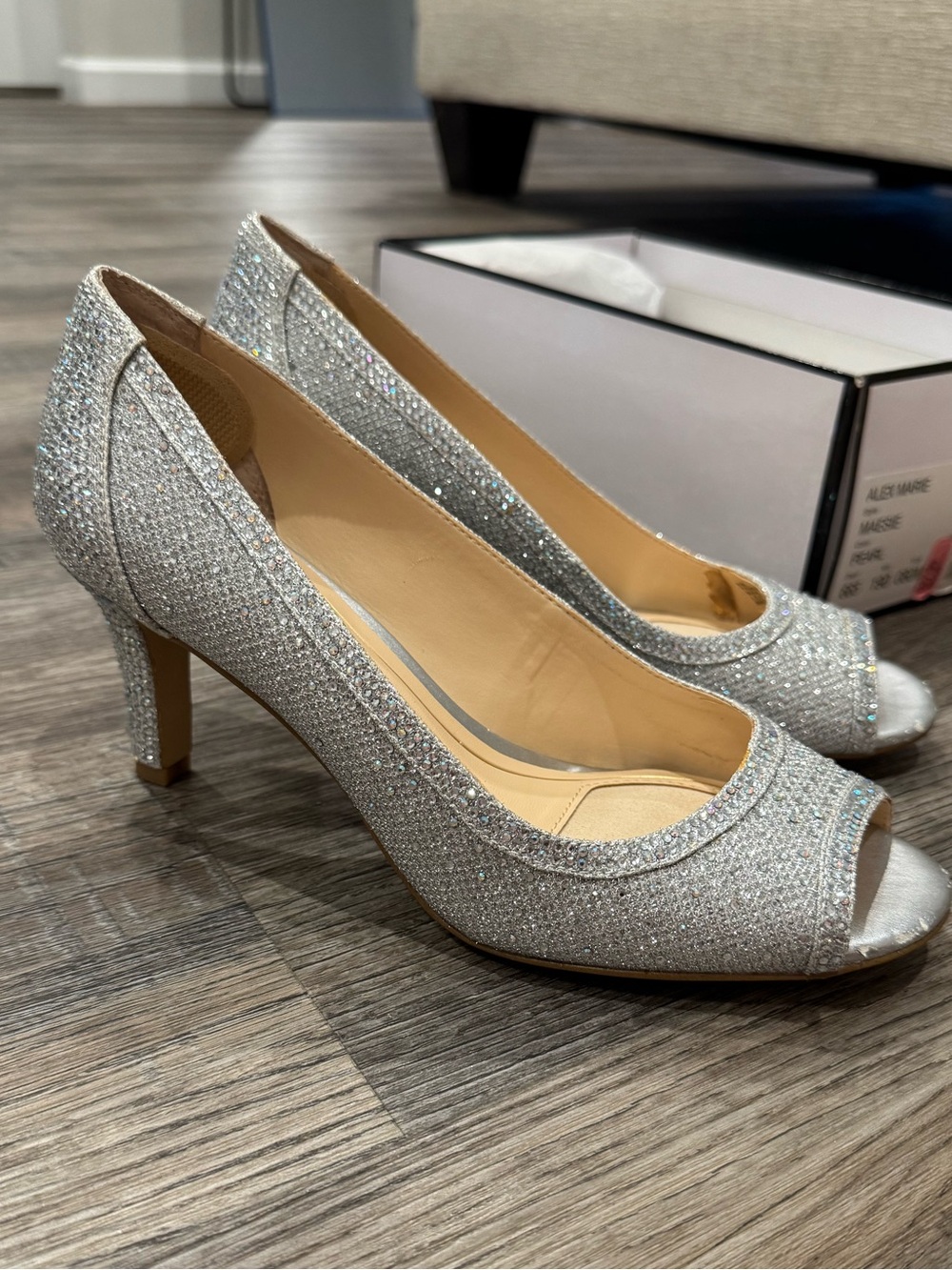 Alex Marie Maesie Silver Formal Open Toe Pump Heels size 8